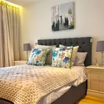 Rent 3 bedroom house in London