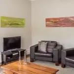 Rent 3 bedroom house in Wellington