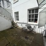 Rent 2 bedroom flat in Brighton