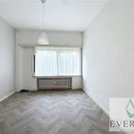  appartement avec 3 chambre(s) en location à JETTE