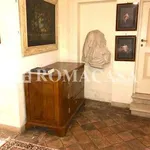 Rent 3 bedroom apartment of 140 m² in Rome