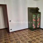 3-room flat piazza Camillo Benso di Cavour 4, Centro, Castelnuovo di Porto