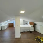 Rent 2 bedroom apartment in Porto