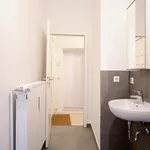 Rent 1 bedroom apartment of 36 m² in Berlin