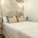 Rent 3 bedroom apartment of 57 m² in Madrid