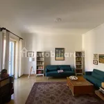 Rent 5 bedroom apartment of 200 m² in Palermo