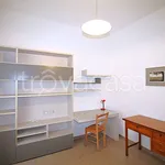 Rent 4 bedroom apartment of 115 m² in Genova