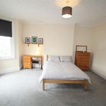 Rent 6 bedroom house in South West England