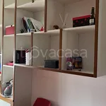 Affitto 3 camera appartamento di 104 m² in Latina