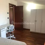 Rent 4 bedroom house of 100 m² in Pescara