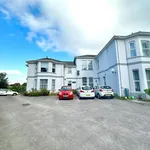 Rent 2 bedroom apartment of 55 m² in Torquay