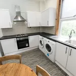 Rent 4 bedroom house in Leeds