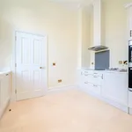 Rent 6 bedroom house in Snailwell