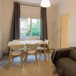 Rent 3 bedroom apartment in Barcelona