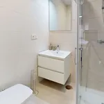 Alquilo 5 dormitorio apartamento de 98 m² en Alicante