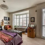 Rent 5 bedroom apartment in Brighton