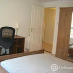 Rent 3 bedroom apartment in Edinburgh