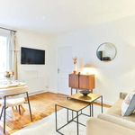 Rent 1 bedroom apartment of 33 m² in paris