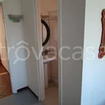 Rent 4 bedroom house of 90 m² in Pomezia