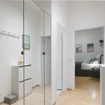 Rent 1 bedroom apartment of 39 m² in Berlin