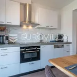 Rent 2 bedroom apartment of 68 m² in Trogir - Okolica