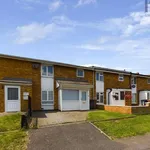 Terraced house to rent in Hillside, Stevenage SG1