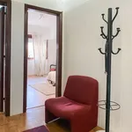 Rent a room of 101 m² in lisbon