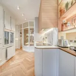 Rent 1 bedroom apartment of 470 m² in Paris