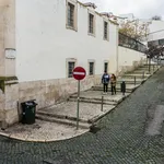 Rent 1 bedroom apartment in Lisbon