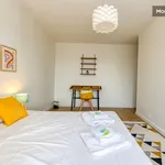 Rent 4 bedroom apartment of 95 m² in Grenoble