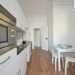 Rent 16 bedroom apartment in Lisbon