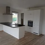 Maison de 621 m² avec 3 chambre(s) en location à Léglise