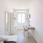 Rent a room in lisbon