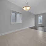 Rent 3 bedroom house in Kitchener