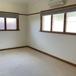 Rent 3 bedroom house in  Maryborough VIC 3465                        