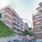 Affitto 4 camera appartamento di 140 m² in Roma