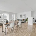 Rent 3 bedroom apartment of 111 m² in København SV