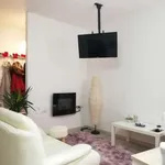 Rent 3 bedroom apartment of 85 m² in Milan