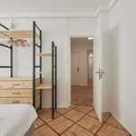 Rent a room in lisbon