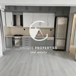 Rent 3 bedroom apartment of 93 m² in Νησί