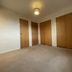 Rent 2 bedroom flat of 78 m² in Perth