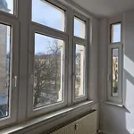 Lichtdurchflutete neu sanierte 5 Zimmer Wohnung mit modernem Bad