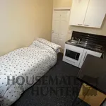 Rent 1 bedroom flat in East Midlands