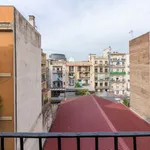 Rent 2 bedroom apartment of 55 m² in Barcelona