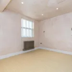 Rent 3 bedroom flat in Brighton