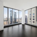 Rent 3 bedroom apartment of 226 m² in New York