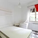 Rent 2 bedroom apartment of 100 m² in milan