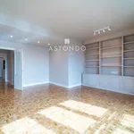 Rent 1 bedroom house of 181 m² in Madrid