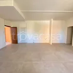 Rent 2 bedroom apartment of 85 m² in Cantù