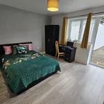 Rent 5 bedroom house in East Of England